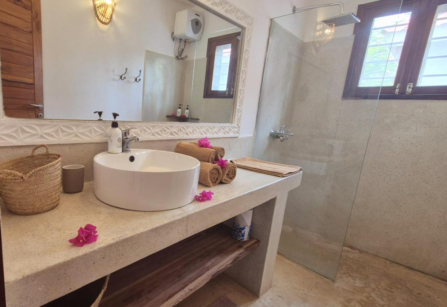 Moyo Apartment Pwani Mchangani Zewnętrze zdjęcie